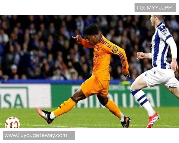 国王杯精彩对决里昂大胜切尔西补时进球点燃全场激情