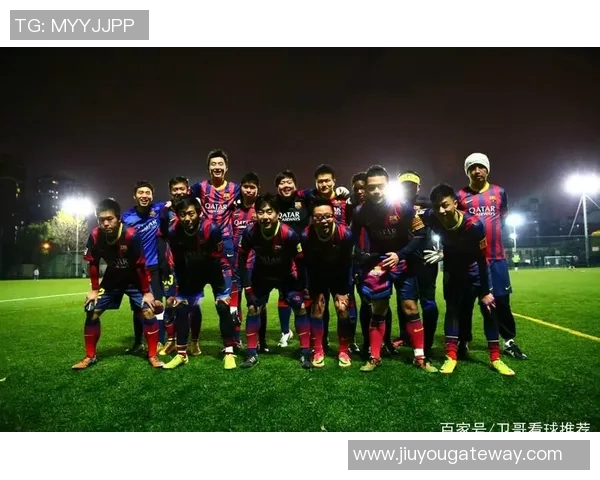 欧联杯：巴萨强势逆袭莱比锡三球完胜引发全场狂欢