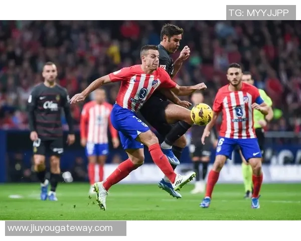 德甲精彩对决马竞逆转热刺上演6-2大胜全场沸腾