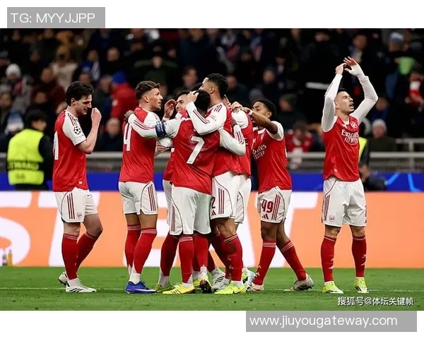 德甲惊天冷门国米3-0战胜阿森纳乌龙球瞬间点燃全场激情