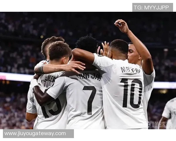 切尔西友谊赛大胜皇马六球狂潮与争议点球引发热议