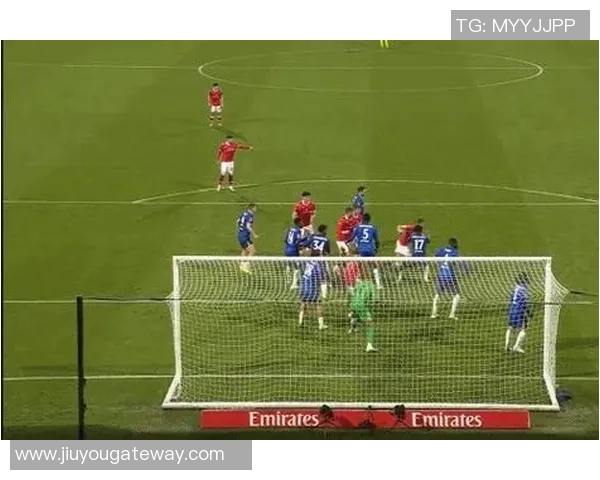 尤文图斯强势逆转巴黎圣日耳曼足总杯精彩瞬间引发转会热议